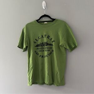 Vintage Mossimo Green Graphic Tee Alcatraz Penitentiary Swim Team USA Size Small
